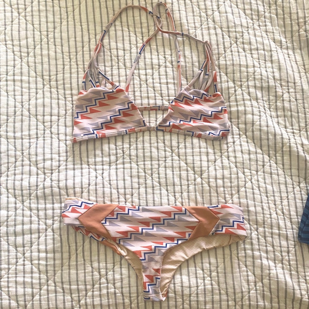 Vintage Acacia Swimsuit Set